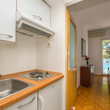 Apartment And Rooms Franka Zaboric Exterior photo
